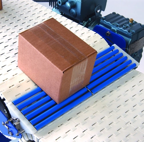 Brown Box transferring between two standard Span Tech Conveyors using the Gravity Roller Transfer